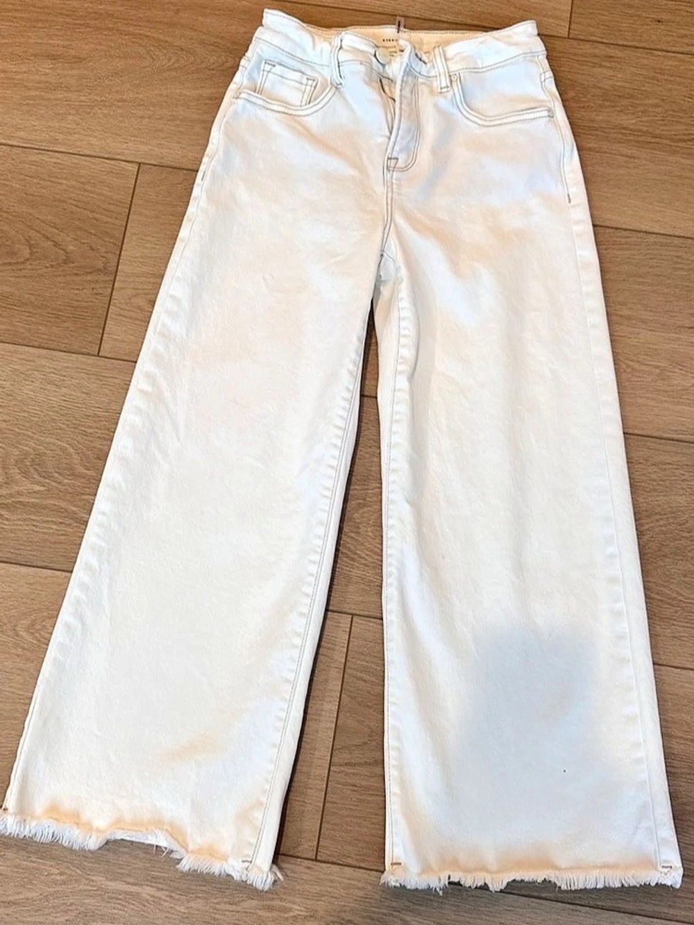 Risen Jeans Wide Leg Jeans in White Waist 25